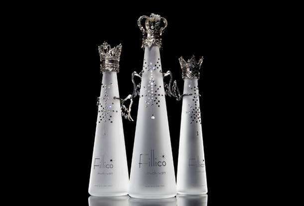 Chai nước uống có giá đắt hơn cả siêu xe - 3