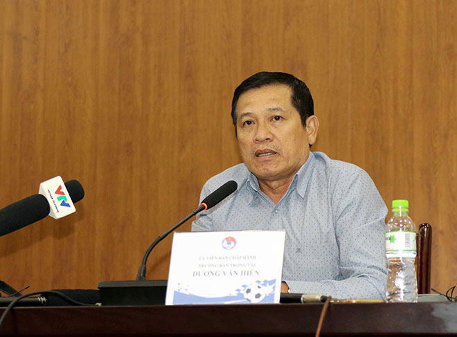 Trưởng ban trọng tài Dương Văn Hiền chưa trực tiếp xin lỗi CLB Nam Định - 1