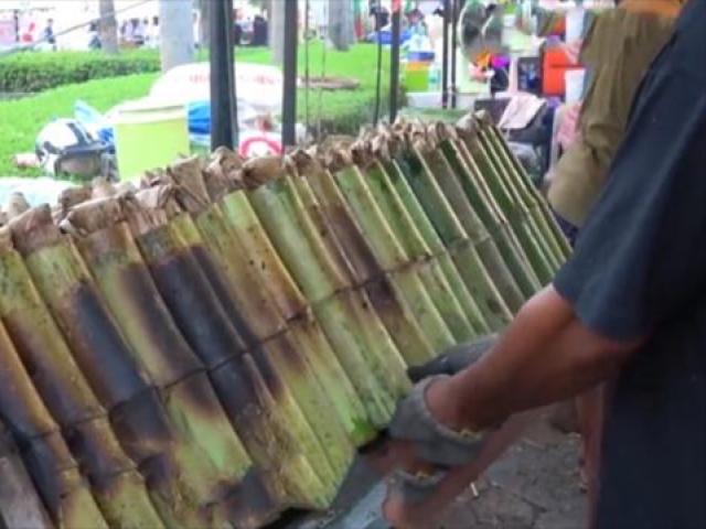 Ẩm thực - Đặc sản ống tre ở TQ, người qua đường ngoái nhìn tò mò nhưng ăn thử chỉ biết xuýt xoa