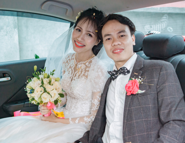 Anh Nguyễn Viết Thanh thừa nhận đã phải trải qua rất nhiều khó khăn mới lấy được chị Lý về làm vợ