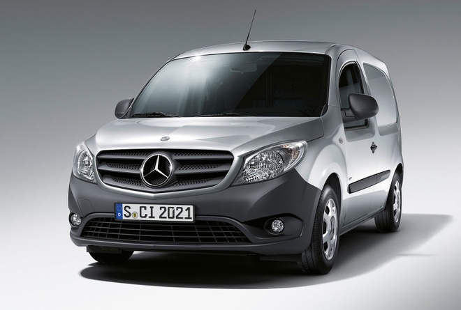 Mercedes-Benz sẽ phát triển thêm một dòng MPV mới có tên T-Class - 2