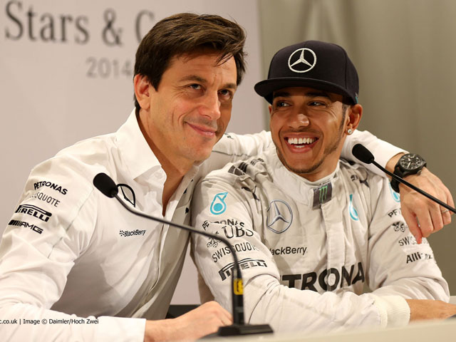 Thể thao - Tin thể thao HOT 30/7: Ông chủ Mercedes cảnh báo "gà nhà" Lewis Hamilton