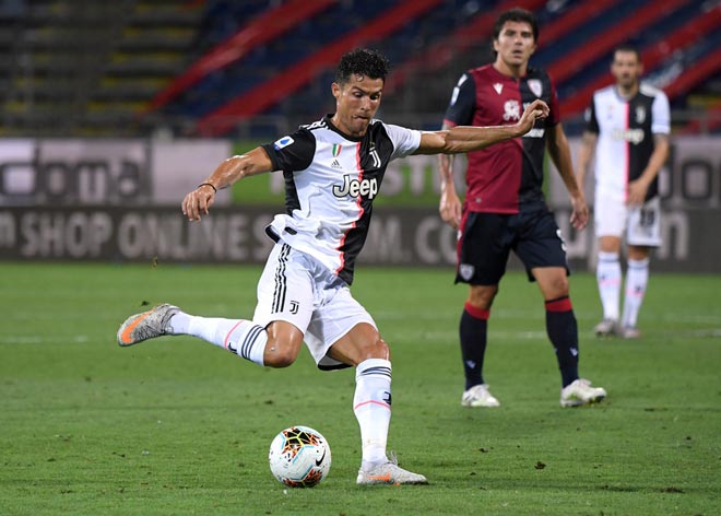 Ronaldo "tịt ngòi" khi cùng Juventus làm khách của Cagliari