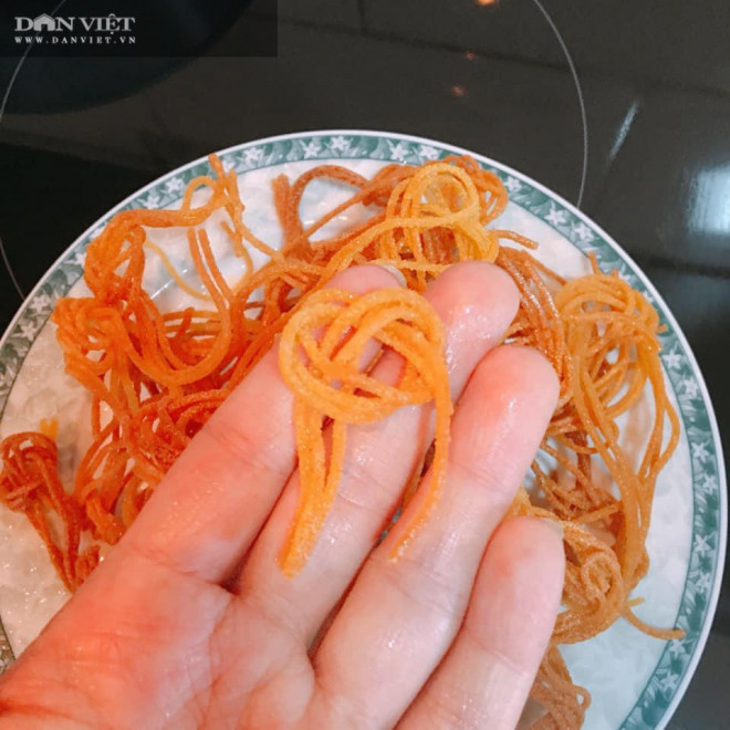 Rủ con vào bếp cùng làm món bim bim từ mỳ spaghetti - 4
