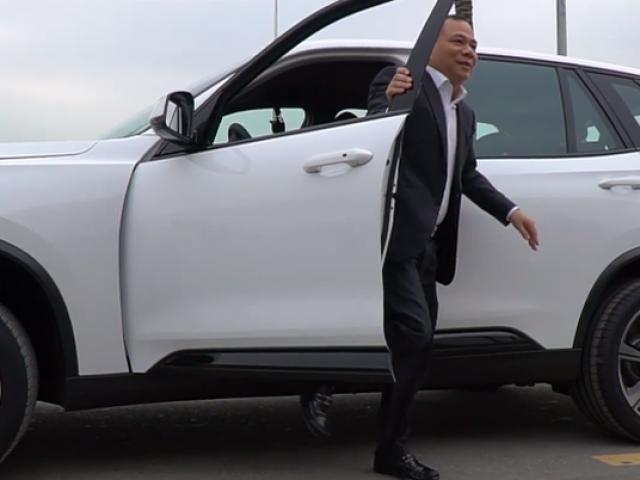 Kinh doanh - Đại gia tuần qua: Tỷ phú Việt tặng máy thở “Made in Vietnam” cho Đà Nẵng