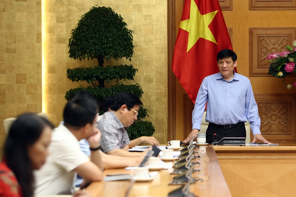 GS.TS Nguyễn Thanh Long, Quyền Bộ trưởng Bộ Y tế.