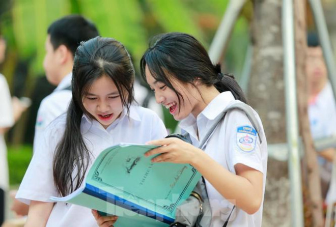 Trường THPT công lập đầu tiên của Hà Nội hoàn thành tuyển sinh lớp 10 - 1