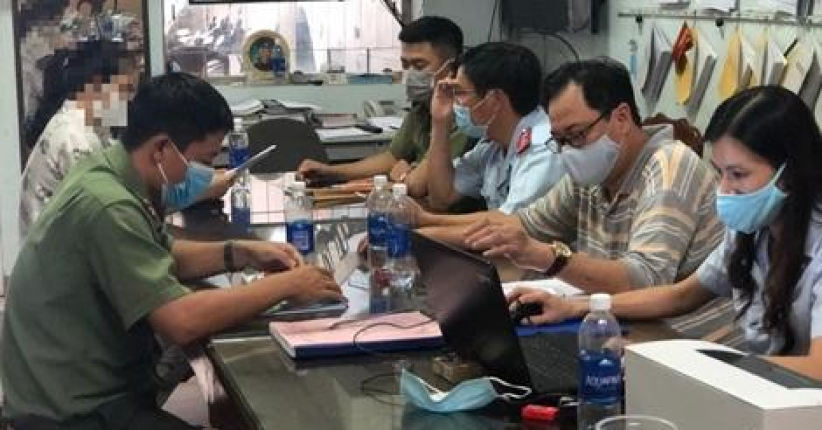 Pháp luật - Đăng lịch trình ca nghi nhiễm COVID-19, chủ tài khoản Facebook bị xử phạt