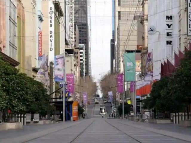 Thế giới - Ca nhiễm Covid-19 tăng đột biến, bang đông dân ở Úc ban bố tình trạng thảm họa