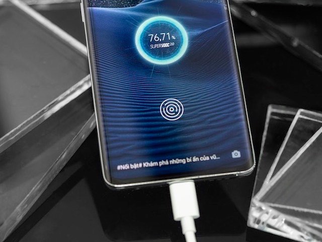 Thời trang Hi-tech - Đánh giá nhanh Reno4 Pro: Mỏng nhẹ, mạnh mẽ và sạc siêu tốc