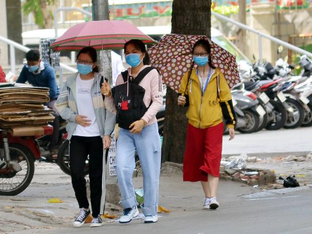 Tin tức trong ngày - TP.HCM: Phạt người không đeo khẩu trang nơi công cộng từ ngày 5/8