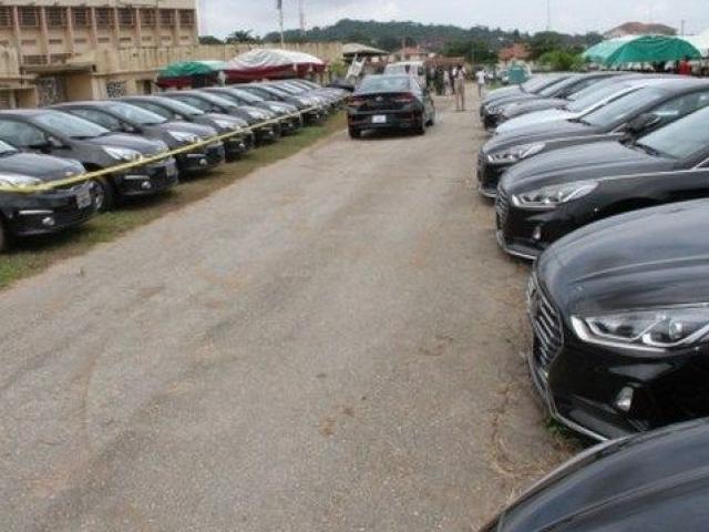 Kinh doanh - Đại gia hơn 80 tuổi nhiều vợ, đi xe sang và khối tài sản "khủng" cả nước biết đến