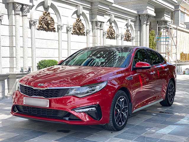 Ô tô - Kia Optima 2.4 GT Line "đi lướt" bán lại rẻ hơn 200 triệu