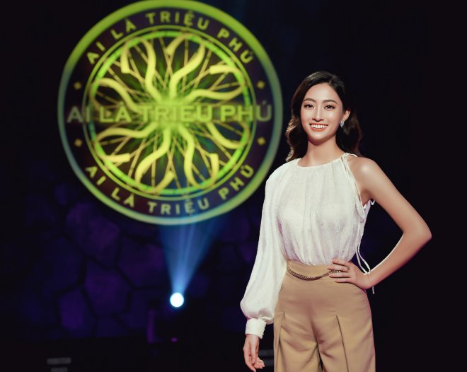 Hoa hậu Lương Thuỳ Linh bất ngờ xuất hiện trên ghế nóng chương trình "Ai là triệu phú".