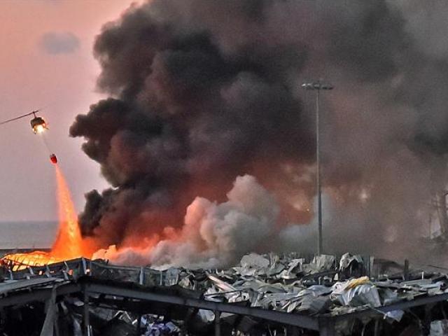 Media - Sốc với hiện trường vụ nổ như bom nguyên tử ở Liban