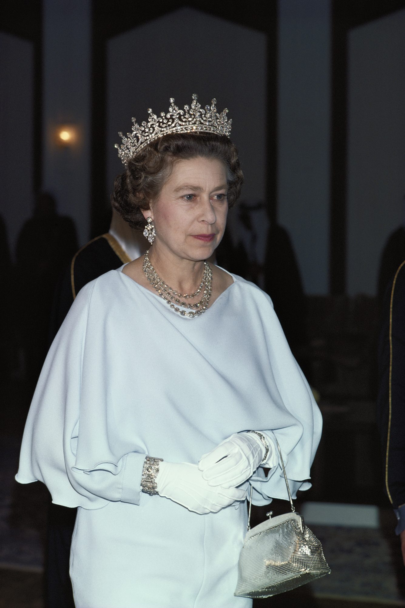11 điều bạn có lẽ chưa biết về những chiếc vương miện tiara của hoàng gia - 9