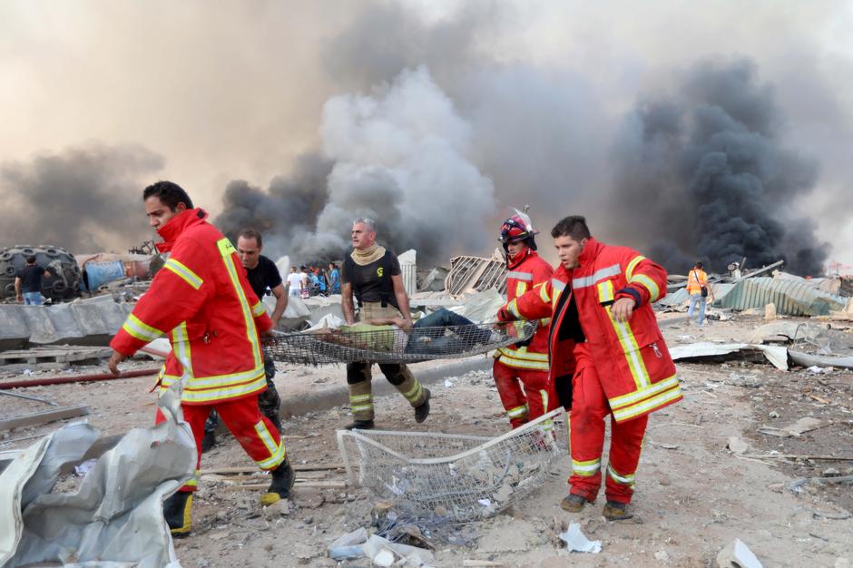 Cảnh tượng như tận thế ở tâm vụ nổ kinh hoàng tại Liban - 2