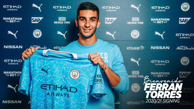 Ferran Torres chính thức gia nhập Man City