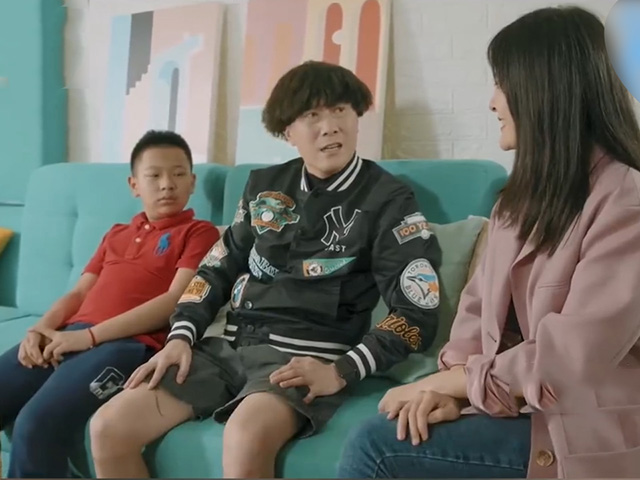 Video Clip Cười - Con cái chính là tấm gương phản chiếu cha mẹ của chúng