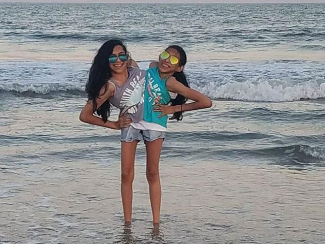 Bạn trẻ - Cuộc sống - Cặp song sinh dính liền được chẩn đoán không sống nổi 3 ngày... và cái kết kỳ diệu