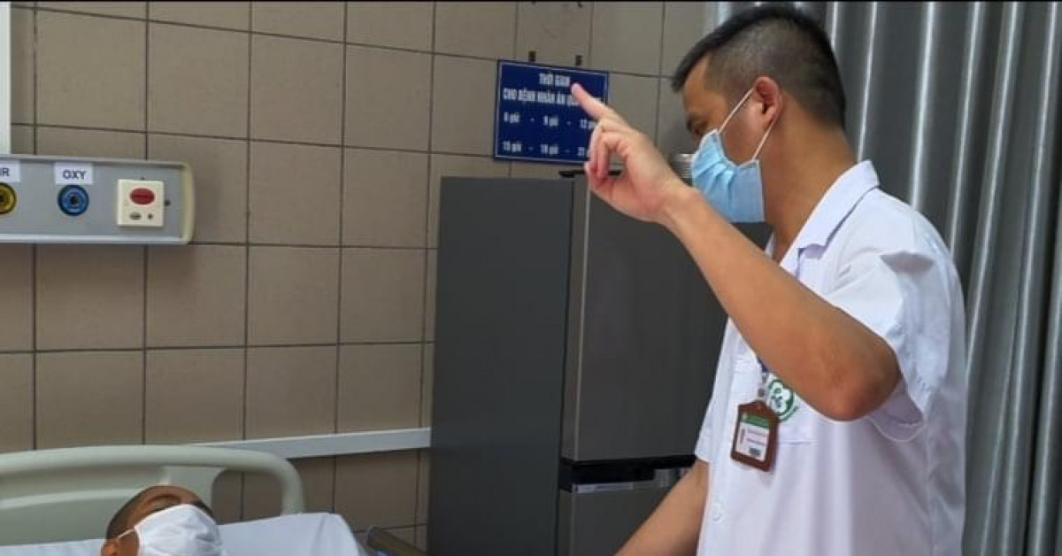 Sức khỏe đời sống - Hà Nội: Nhiều "ma men" nhập viện vì uống rượu pha cồn công nghiệp