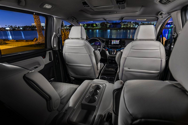 Honda Odyssey phiên bản nâng cấp chính thức lộ diện - 9