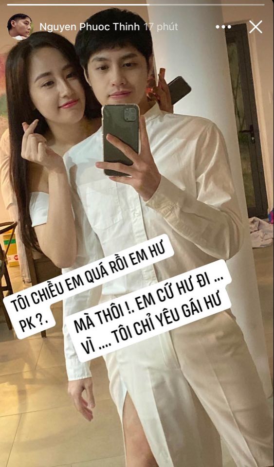 Noo Phước Thịnh chia sẻ bức ảnh chụp chung với Hoa hậu Mai Phương Thuý.