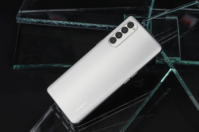 Video: Trên tay Oppo Reno4 Pro, smartphone cực mạnh cho game thủ - 2
