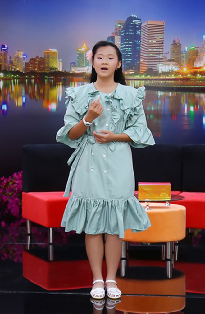 Ốc Thanh Vân bất ngờ trước cô bé 13 tuổi lên truyền hình “tố” mẹ can thiệp quá nhiều - 4