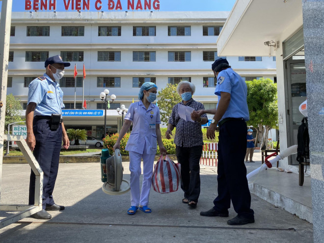 Bệnh viện C Đà Nẵng đã được dở lệnh phong tỏa và mở cửa nhận khám chữa bệnh trở lại