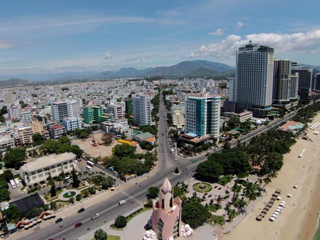 Tin tức trong ngày - Khánh Hoà dừng các hoạt động tập trung đông người từ 0 giờ đêm nay