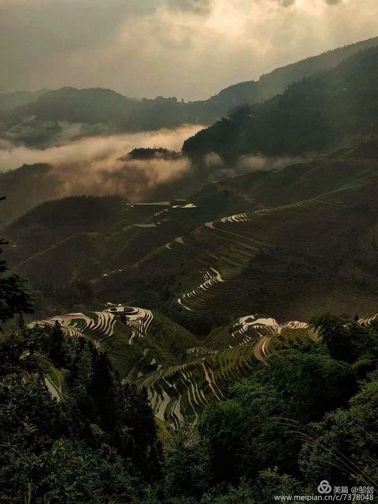“Thiên đường trên núi” đẹp nhất Trung Quốc - 23