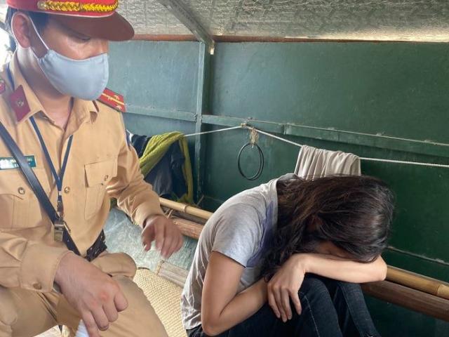 Tin tức trong ngày - Buồn chuyện tình cảm, cô gái nhảy xuống sông Hồng tự tử