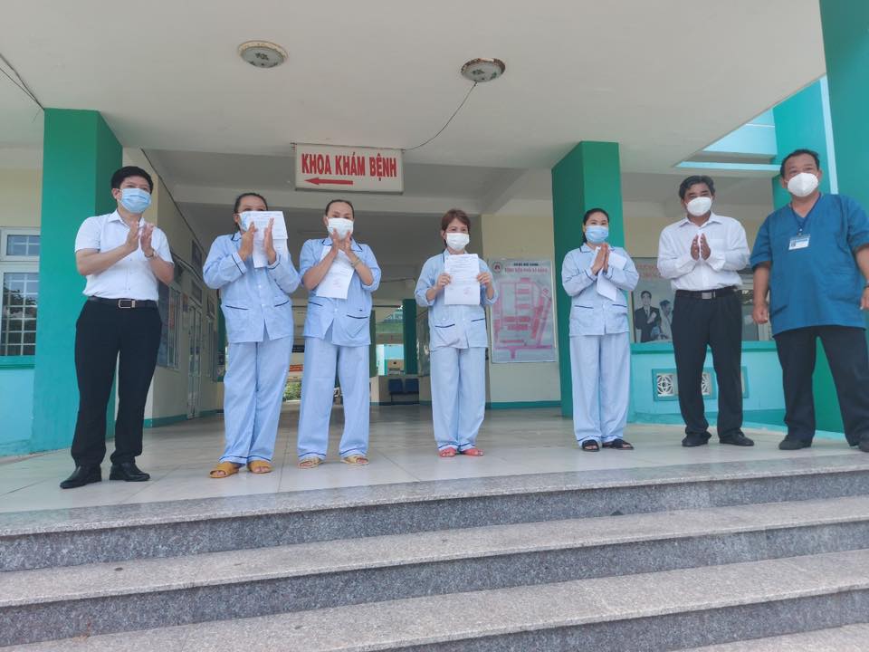 4 bệnh nhân nhiễm COVID-19 đầu tiên của Đà Nẵng được công bố khỏi bệnh - 1