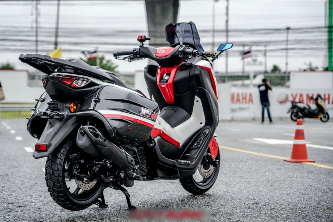 2020 Yamaha NMAX biến hóa thành xế thám hiểm mạnh như mãnh hổ - 4