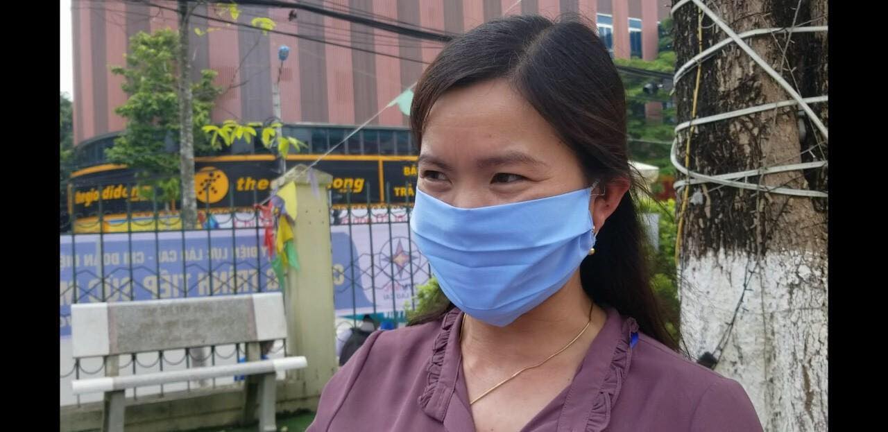 Cô Phạm Thị Tuyết Thanh - Hiệu trưởng Trường THPT số 1 – TP.Lào Cai.