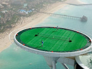 Du lịch - 11 cái nhất của khách sạn xa hoa nhất thế giới với sân tennis lơ lửng trên không