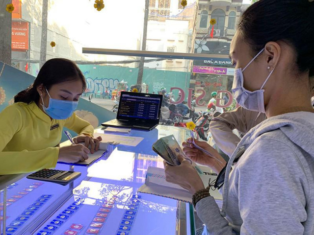 Kinh doanh - Khóc ròng vì mua vàng cấp tốc lúc giá lên đỉnh