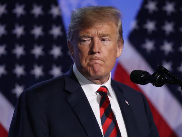 Thế giới - Phó tướng của đối thủ là "vũ khí hạng nặng" dành riêng đối phó ông Trump?