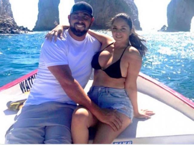 Bạn trẻ - Cuộc sống - Cô gái lướt MXH bất ngờ thấy bố đang hạnh phúc bên người đàn bà khác