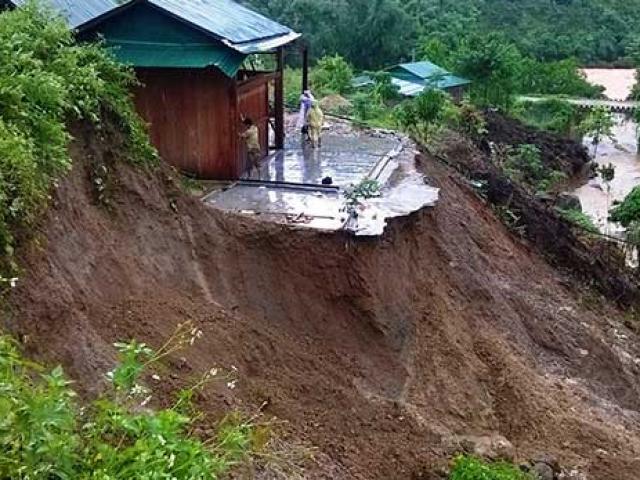 Tin tức trong ngày - Tin tức 24h qua: Thương tâm 2 cháu nhỏ tử vong sau một cơn mưa tầm tã ở Hà Giang