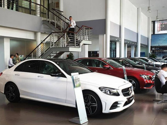 Ô tô - Hết cảnh nườm nượp mua xe “né” tháng Ngâu