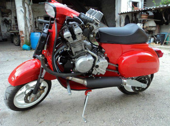 Vespa 50cc độ động cơ khủng 600cc thiết kế 4 xy lanh - 1