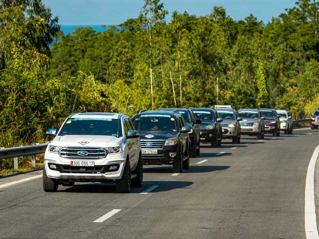 Ô tô - Ford Everest vươn lên dẫn đầu phân khúc SUV trong nước