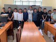 Pháp luật - Camera ghi hình nhóm “choai choai” đập phá quán trà sữa, 11 người  bị mời làm việc