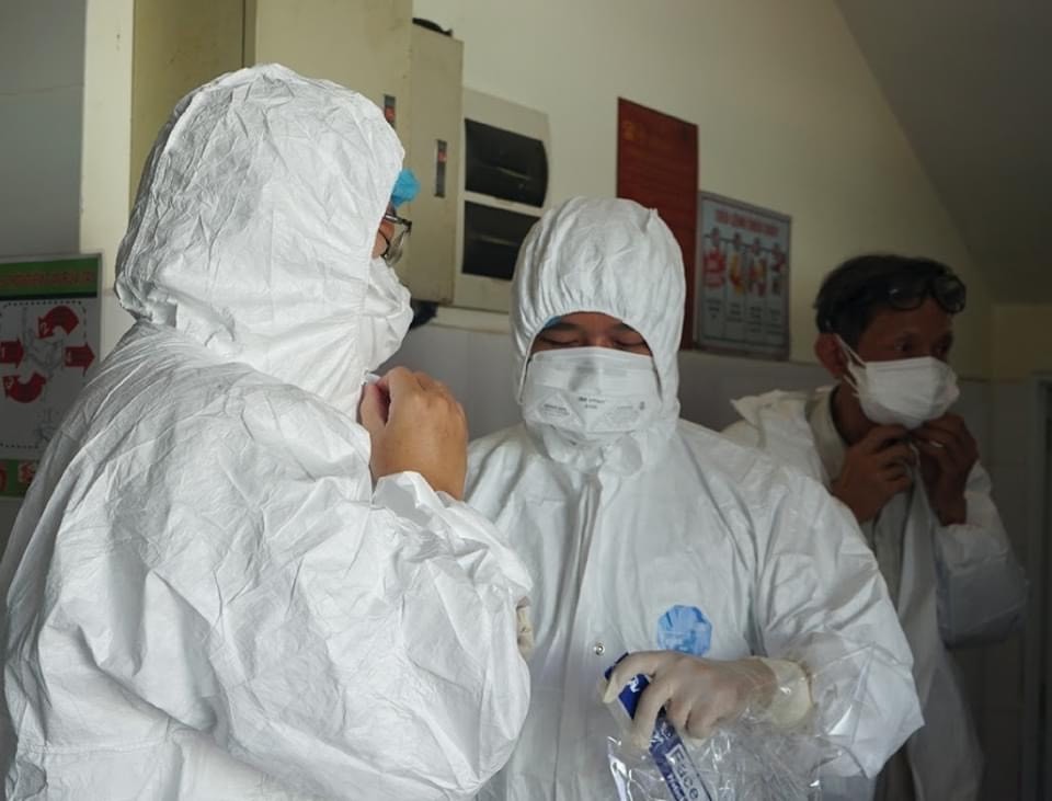 Phát hiện 3 người dương tính với SARS-CoV-2, Đà Nẵng truy tìm người liên quan