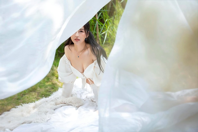Mai Phương Thúy là hoa hậu Việt Nam&nbsp;nổi tiếng với vẻ đẹp "nghiêng nước nghiêng thành".&nbsp;
