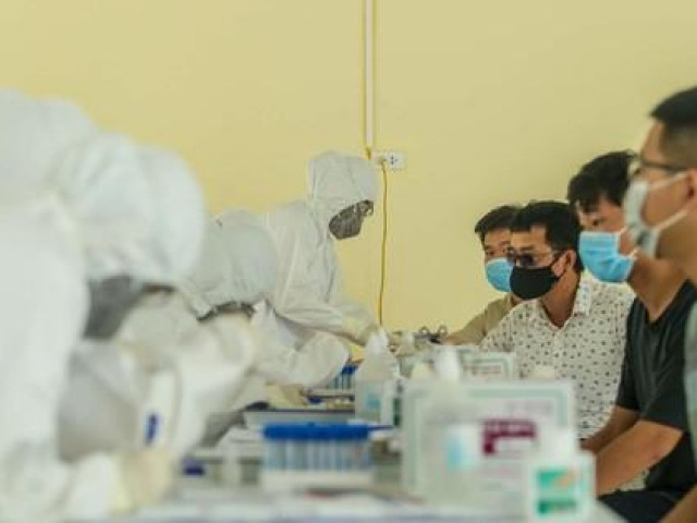 Tin tức trong ngày - Nữ kế toán dương tính với SARS-CoV-2 từng đi liên hoan 3 lần với công ty chồng