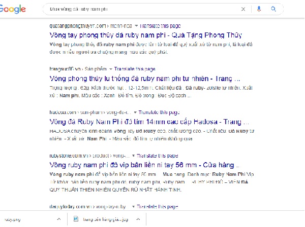 Hàng loạt các trang thông tin quảng cáo sản phẩm trên mạng xã hội, khiến người mua khó phân biệt