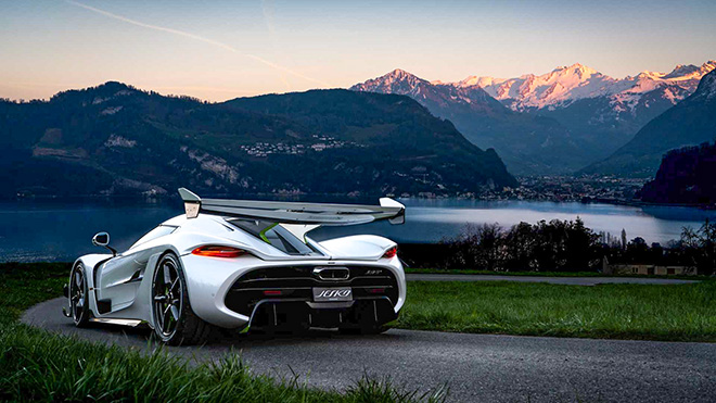 Khung sườn carbon trên siêu xe Koenigsegg Jesko có giá hơn 10 tỷ đồng - 2